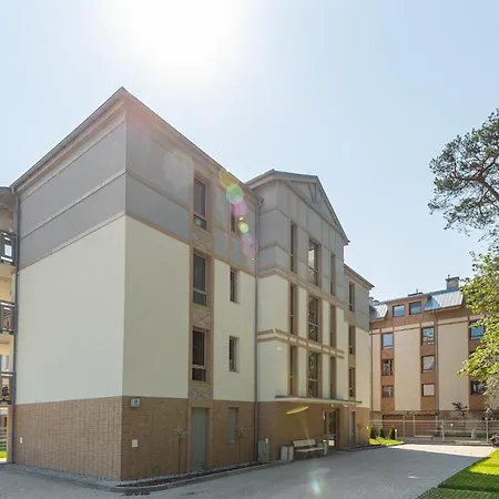 Apartment Bursztynowy Park Mielno